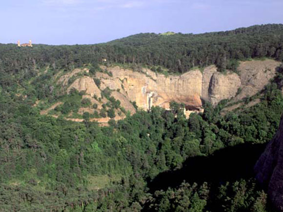 Paisaje protegido de San Juan de la Peña y Monte Oroel